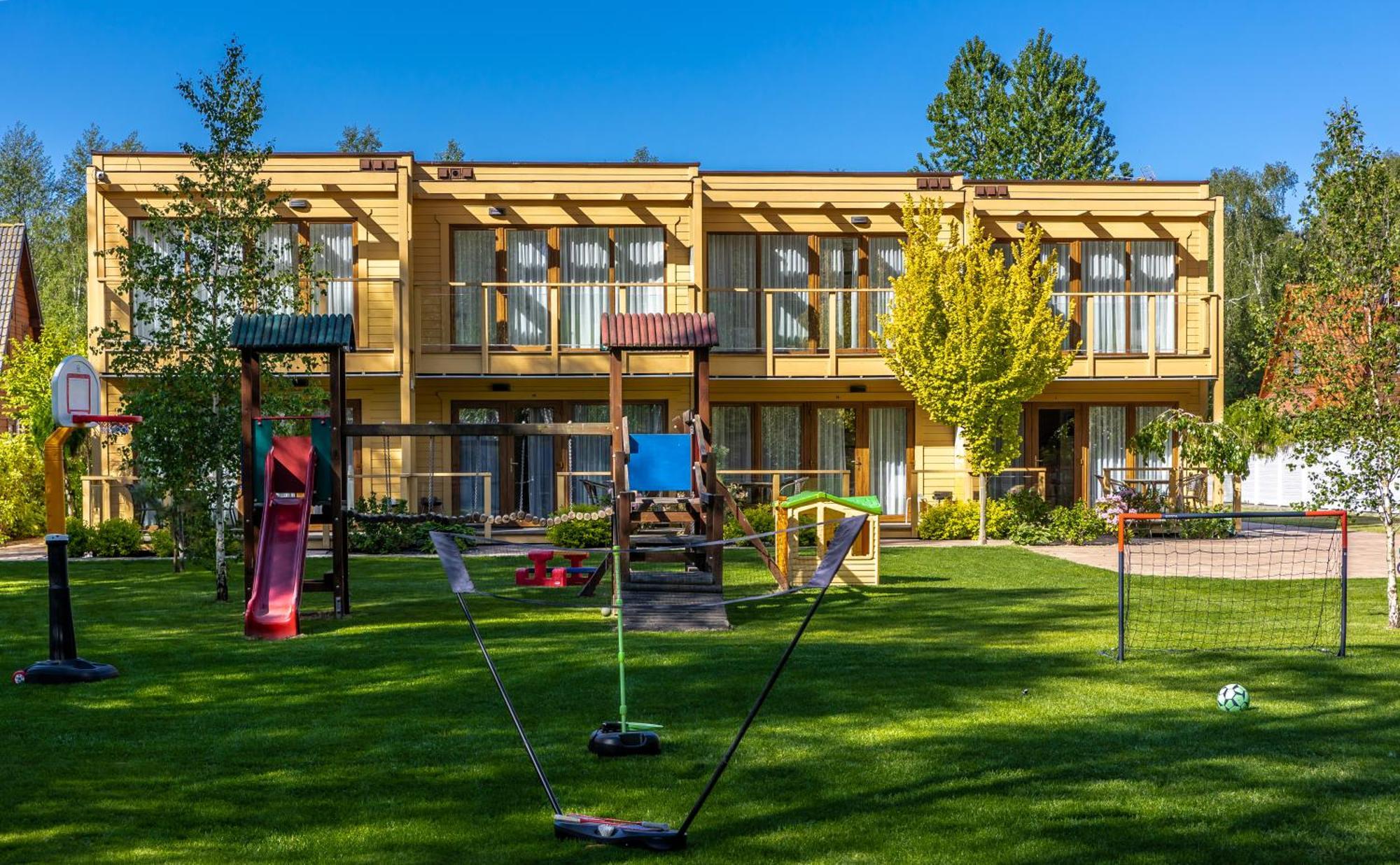 Domki Apartamentowe Bravo Bobolin Exterior foto